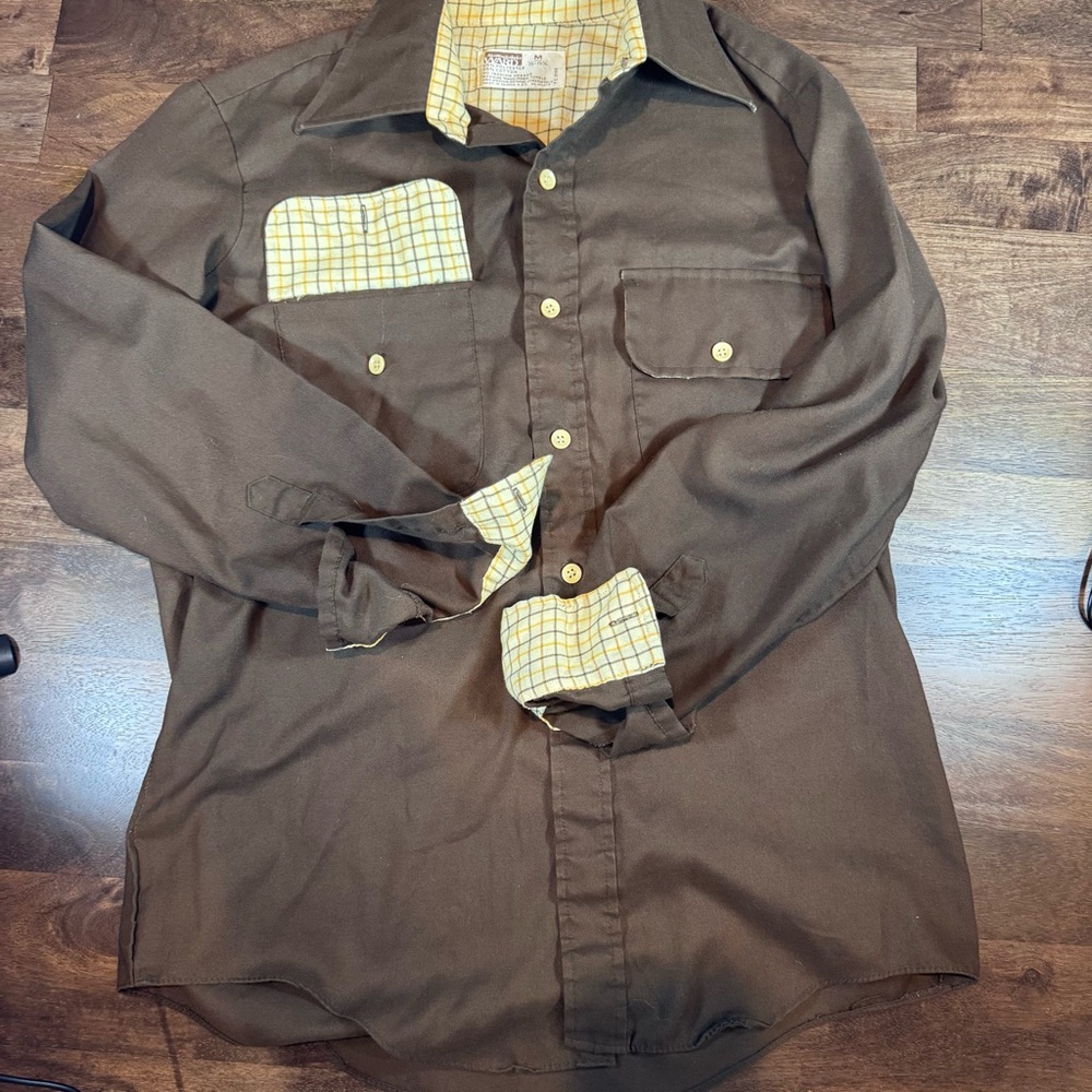 Vintage Brown Shirt with Yellow Plaid Accents, Larger Pointed Collar, Size‎ Med
